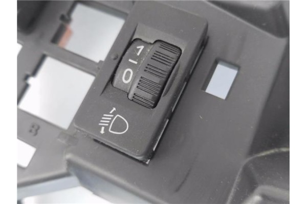 Recambio de interruptor regulacion altura faros para citroen c4 picasso 1.6 hdi referencia OEM IAM 9659966477  