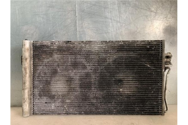 Recambio de radiador aire acondicionado para mercedes-benz vito furgón (639) 2.1 111cdi referencia OEM IAM A6398350070 A63983507