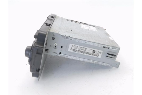 Recambio de autoradio para seat leon (1p1) 1.9 tdi referencia OEM IAM 1P0035153  