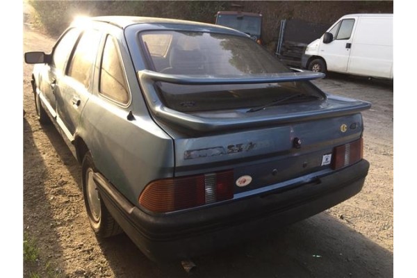 ford sierra fastback (gbc) del año 1983