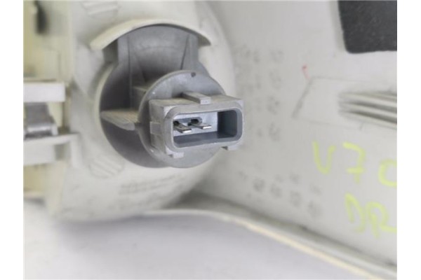 Recambio de intermitente delantero dcho para volvo v70 familiar 2.0 referencia OEM IAM 017731510RC  