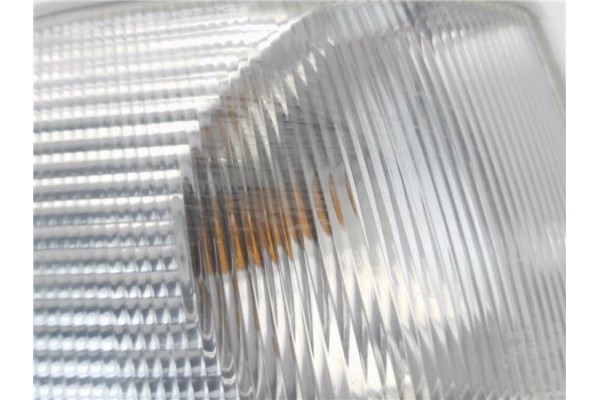 Recambio de intermitente delantero dcho para volvo v70 familiar 2.0 referencia OEM IAM 017731510RC  