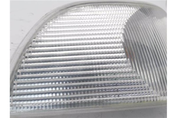 Recambio de intermitente delantero dcho para volvo v70 familiar 2.0 referencia OEM IAM 017731510RC  