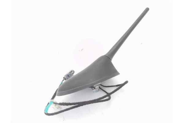 Recambio de antena electrica para iveco daily chasis 2.3 referencia OEM IAM 05802848468 10R0615835 