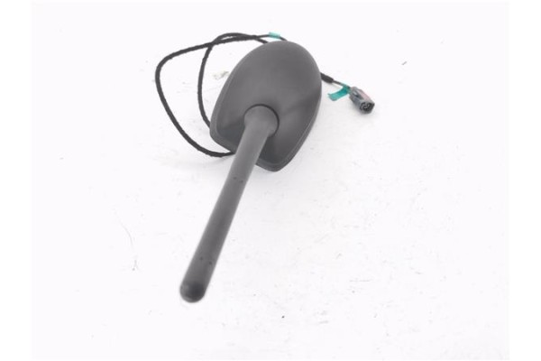 Recambio de antena electrica para iveco daily chasis 2.3 referencia OEM IAM 05802848468 10R0615835 
