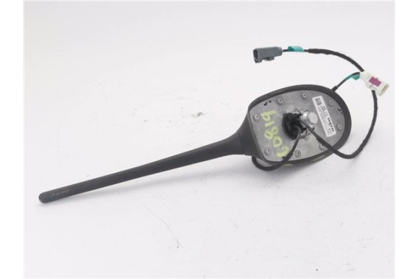 Recambio de antena electrica para iveco daily chasis 2.3 referencia OEM IAM 05802848468 10R0615835 
