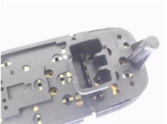 Recambio de mando elevalunas delantero derecho para volvo v70 familiar 2.5 referencia OEM IAM 8637142  