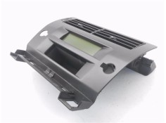 Recambio de rejilla entrada de aire para citroen c4 berlina 1.4 16v referencia OEM IAM 9649599477  