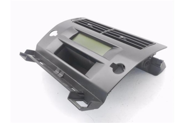 Recambio de rejilla entrada de aire para citroen c4 berlina 1.4 16v referencia OEM IAM 9649599477  