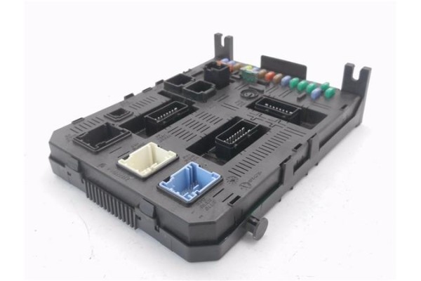 Recambio de bsi para citroen c4 berlina 1.4 16v referencia OEM IAM 9660105980  