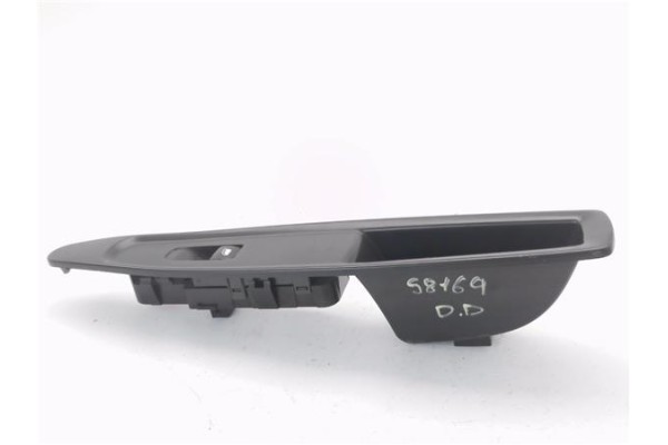 Recambio de mando elevalunas delantero derecho para citroen c4 berlina 1.4 16v referencia OEM IAM 9651468677  