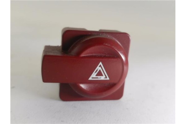 Recambio de interruptor luces emergencia para citroen c4 berlina 1.4 16v referencia OEM IAM 96480877KR  
