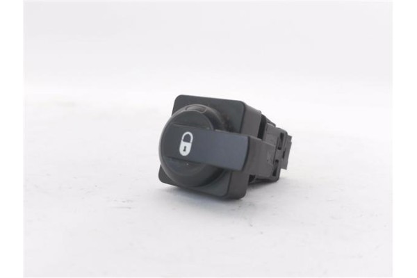 Recambio de boton cierre centralizado para citroen c4 berlina 1.4 16v referencia OEM IAM 96476626  