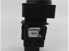 Recambio de boton cierre centralizado para citroen c4 berlina 1.4 16v referencia OEM IAM 96476626  