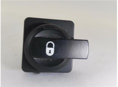 Recambio de boton cierre centralizado para citroen c4 berlina 1.4 16v referencia OEM IAM 96476626  