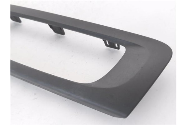 Recambio de embellecedor mando clima para renault grand scénic iii (jz0/1_) 1.5 dci referencia OEM IAM 281260004R 281260001R 