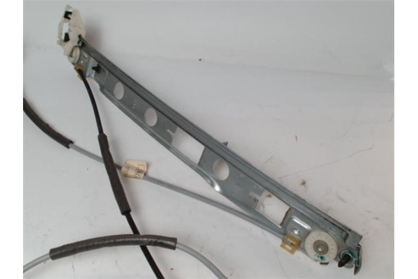 Recambio de mecanismo elevalunas delantero izquierdo para renault megane ii classic berlina referencia OEM IAM  100765 