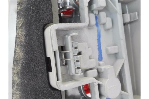 Recambio de piloto trasero izquierdo para opel zafira 1.9 cdti referencia OEM IAM 21729016  