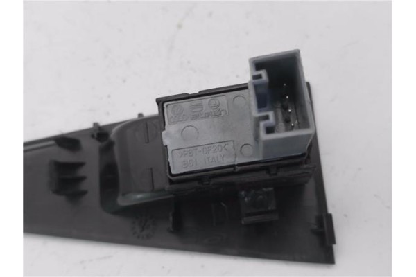 Recambio de mando elevalunas trasero derecho para seat leon (1p1) 1.9 tdi referencia OEM IAM 1P0867228A 156023181 