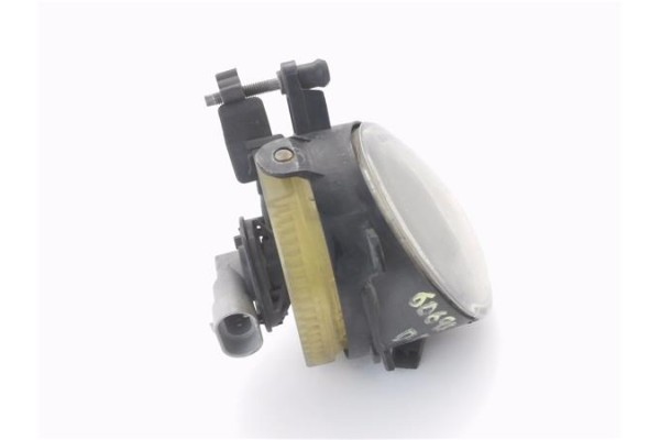 Recambio de faro antiniebla derecho para seat leon (1p1) 1.9 tdi referencia OEM IAM E26027926  