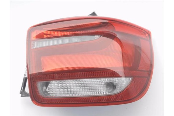 Recambio de piloto trasero derecho para bmw serie 1 berlina 5p (f20) 1.6 118i referencia OEM IAM 6321727009608  