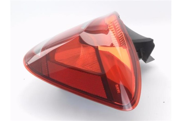 Recambio de piloto trasero derecho para bmw serie 1 berlina 5p (f20) 1.6 118i referencia OEM IAM 6321727009608  