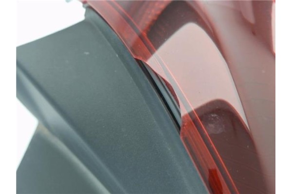 Recambio de piloto trasero derecho para bmw serie 1 berlina 5p (f20) 1.6 118i referencia OEM IAM 6321727009608  