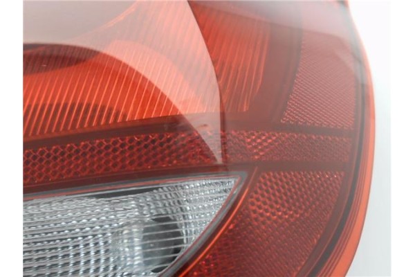 Recambio de piloto trasero derecho para bmw serie 1 berlina 5p (f20) 1.6 118i referencia OEM IAM 6321727009608  