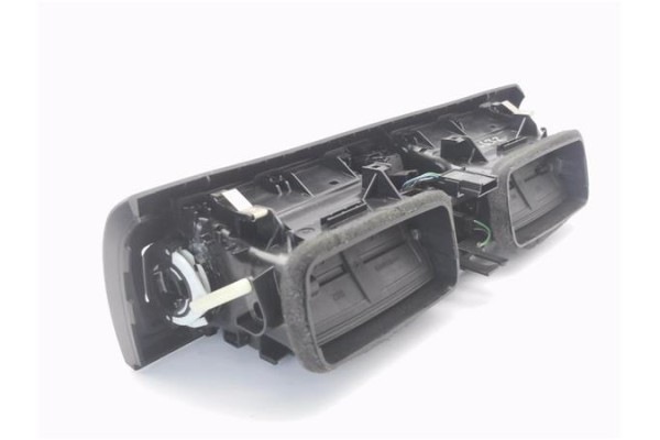 Recambio de rejilla entrada de aire para bmw serie 1 berlina 5p (f20) 1.6 118i referencia OEM IAM 920711611  