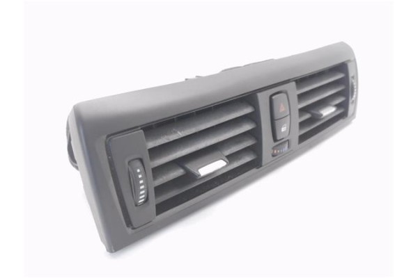 Recambio de rejilla entrada de aire para bmw serie 1 berlina 5p (f20) 1.6 118i referencia OEM IAM 920711611  