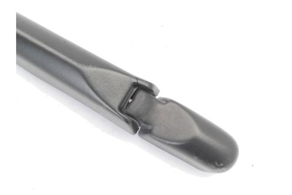 Recambio de brazo limpiaparabrisas trasero para renault megane i (ba0/1_) 1.4 16v (ba0d, ba1h, ba0w, ba10) referencia OEM IAM   