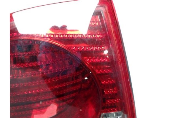 Recambio de piloto trasero izquierdo para volkswagen passat berlina (3b3) referencia OEM IAM   