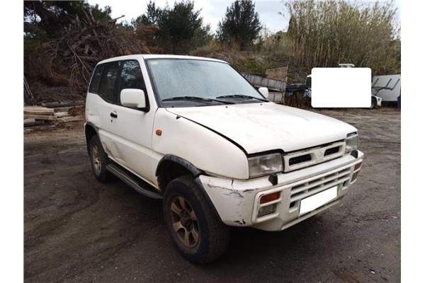 nissan terrano ii (r20) del año 1995