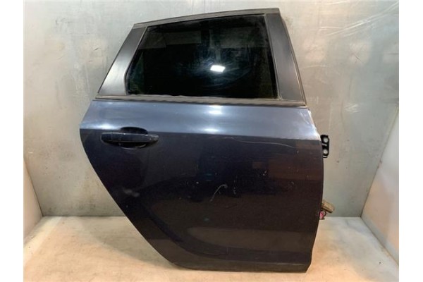 Recambio de puerta trasero derecha para opel astra j 1.7 cdti referencia OEM IAM   