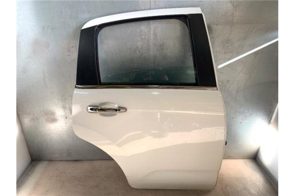 Recambio de puerta trasero derecha para citroen c3 1.4 attraction referencia OEM IAM   