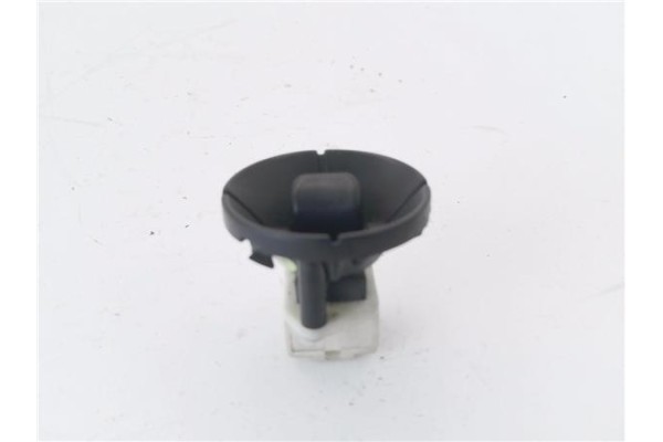 Recambio de mando elevalunas delantero izquierdo para rover rover 25 (r/rf) 1.4 confort referencia OEM IAM 53846A0  