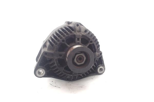 Recambio de alternador para bmw serie 3 berlina (e46) 1.9 318i referencia OEM IAM 12317792092  