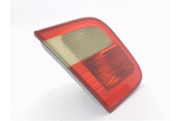 Recambio de piloto porton trasero izquierdo para bmw serie 3 berlina (e46) 1.9 318i referencia OEM IAM 8364923  