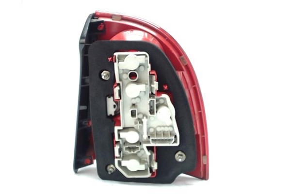 Recambio de piloto trasero izquierdo para volkswagen passat berlina (3b3) referencia OEM IAM   