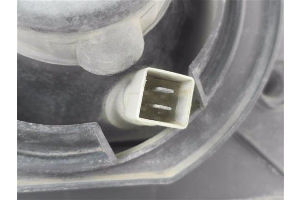 Recambio de faro delantero dcho para nissan patrol (k/w260) 2.8 d referencia OEM IAM 7R0188701  