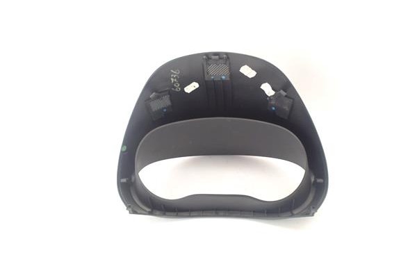 Recambio de embellecedor cuadro instrumentos para opel corsa d 1.2 referencia OEM IAM 13205180  