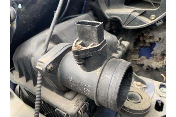 Recambio de caudalimetro para volkswagen transporter iv furgón (70xa) 2.5 tdi referencia OEM IAM 28906461 281002216 