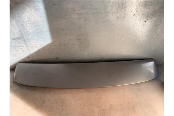 Recambio de aleron trasero para seat ibiza (6l1) 1.4 16v referencia OEM IAM 6L6827933D  