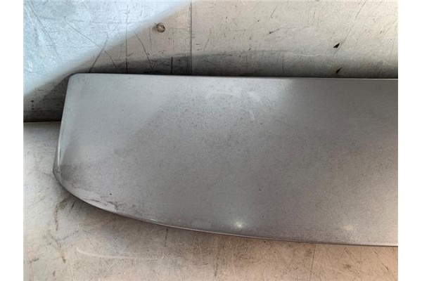 Recambio de aleron trasero para seat ibiza (6l1) 1.4 16v referencia OEM IAM 6L6827933D  