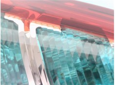 Recambio de piloto trasero izquierdo para citroen c4 berlina 1.4 16v referencia OEM IAM 9646801777 4CXX13405A 