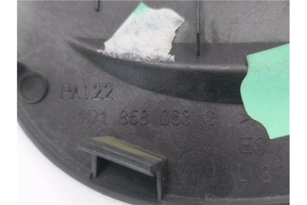Recambio de embellecedor consola central para seat leon (1p1) 1.9 tdi referencia OEM IAM 1P1858063C  
