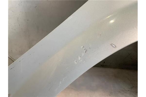 Recambio de aleta delantero derecha para renault megane ii (bm0/1_, cm0/1_) 1.9 dci (bm0g, cm0g) referencia OEM IAM 7701477187  