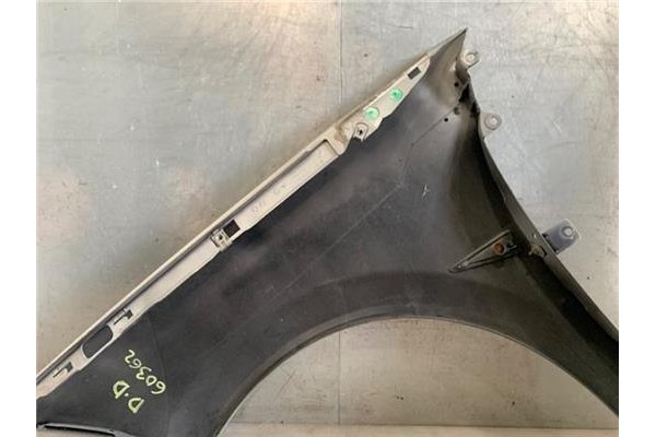 Recambio de aleta delantero derecha para renault megane ii (bm0/1_, cm0/1_) 1.9 dci (bm0g, cm0g) referencia OEM IAM 7701477187  