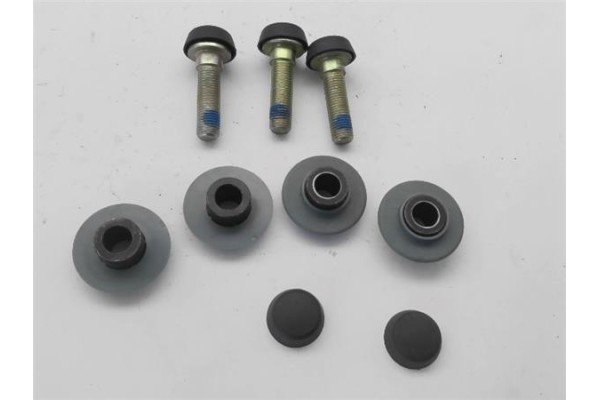 Recambio de juego cinturones trasero para land rover discovery i (lj, lg) referencia OEM IAM   