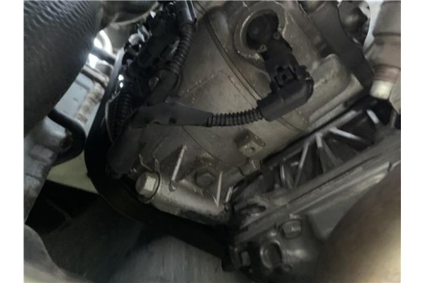 Recambio de compresor aire acond. para opel astra j berlina 5p 1.6 selective referencia OEM IAM 39201703  